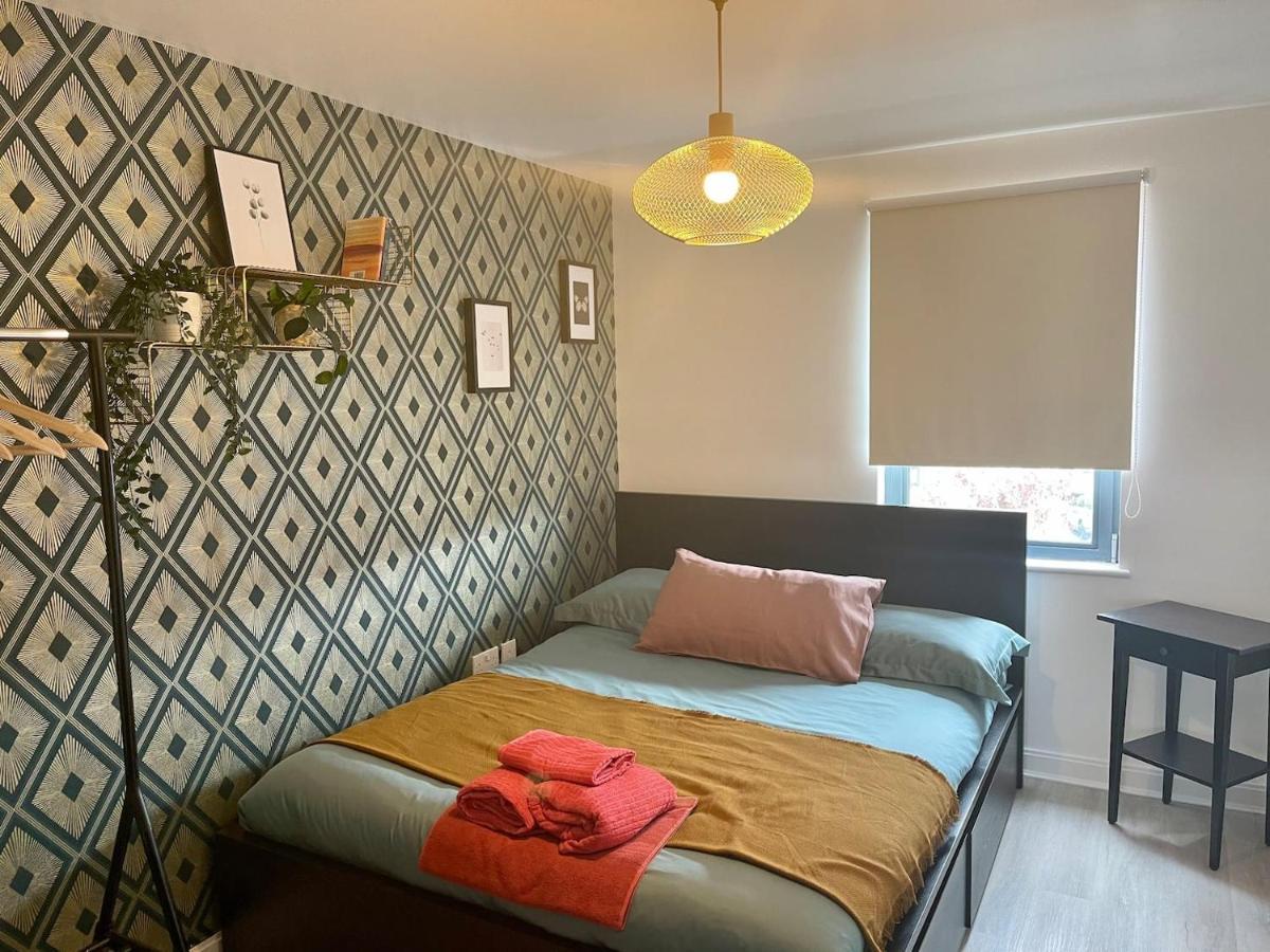 Family Friendly Maritime Apartment Swansea Esterno foto