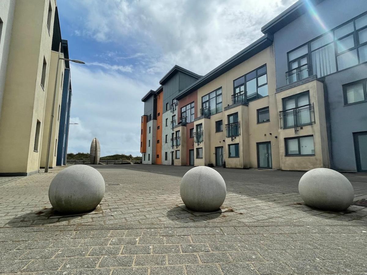 Family Friendly Maritime Apartment Swansea Esterno foto