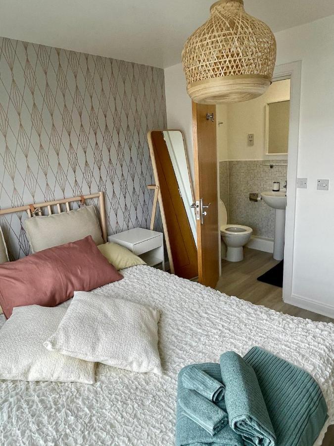 Family Friendly Maritime Apartment Swansea Esterno foto